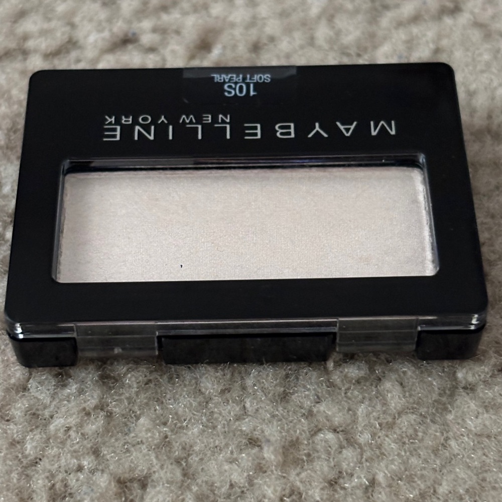 Maybelline New York Expert Wear Single Eyeshadow 10S Soft Pearl .08 oz New - Picture 3 of 7